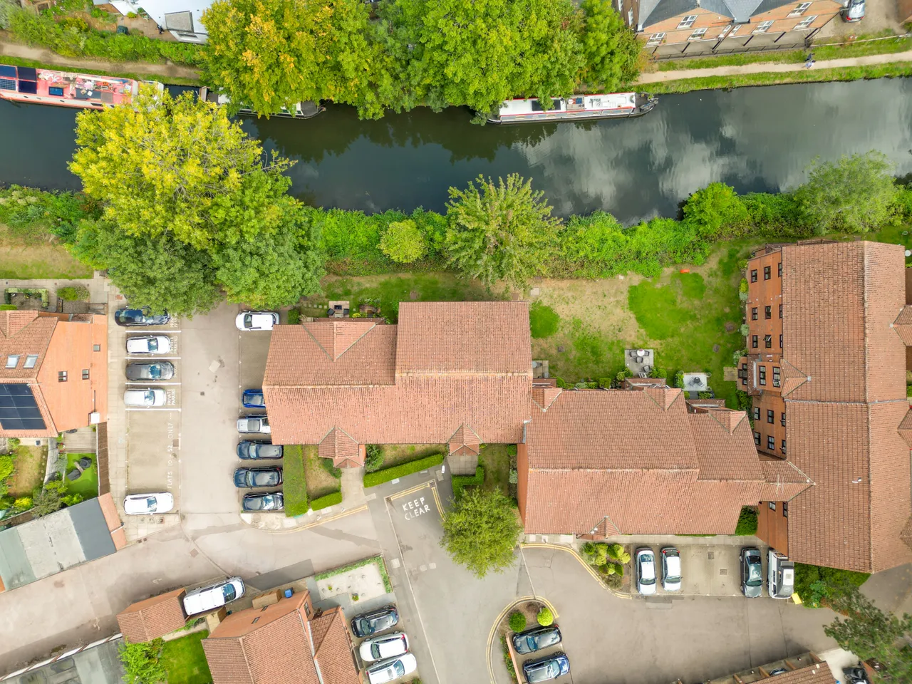 Old Mill Gardens, Berkhamsted, photo 10