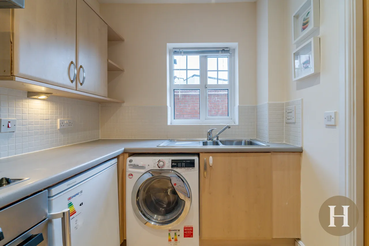 Lords Lordswood Road, Birmingham, B17, photo 5