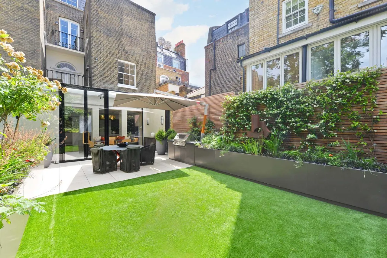 Chapel Street, Belgravia, London, photo 8