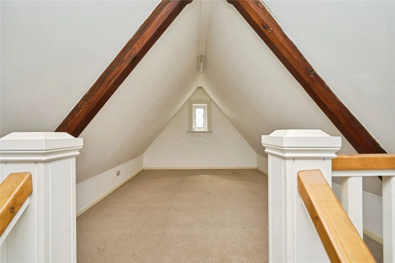 Heath Road, Sandown, PO36, photo 9