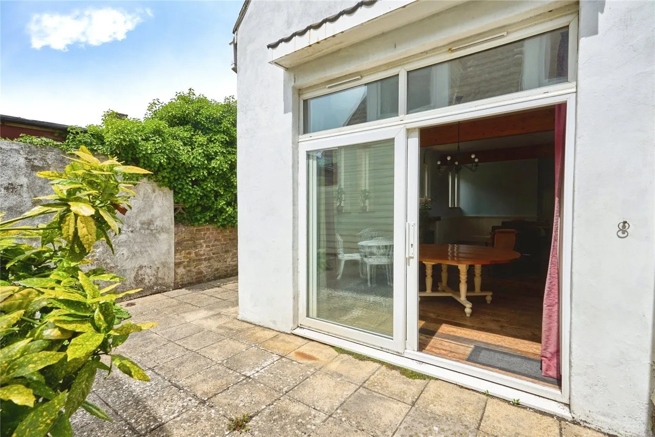 Heath Road, Sandown, PO36, photo 30
