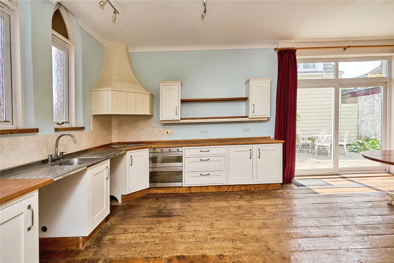 Heath Road, Sandown, PO36, photo 18