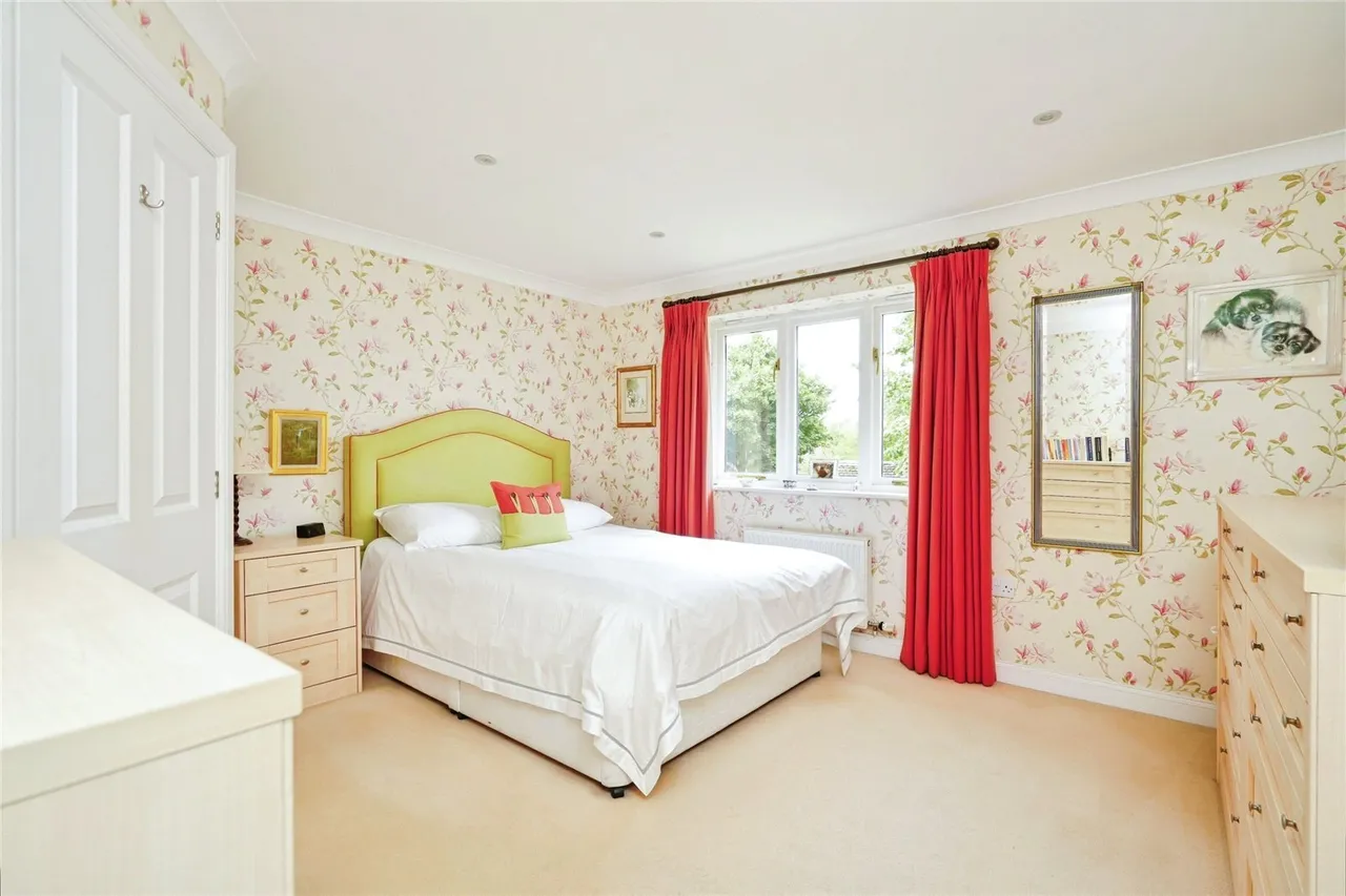 Avro Road, Upper Rissington, GL54, photo 7