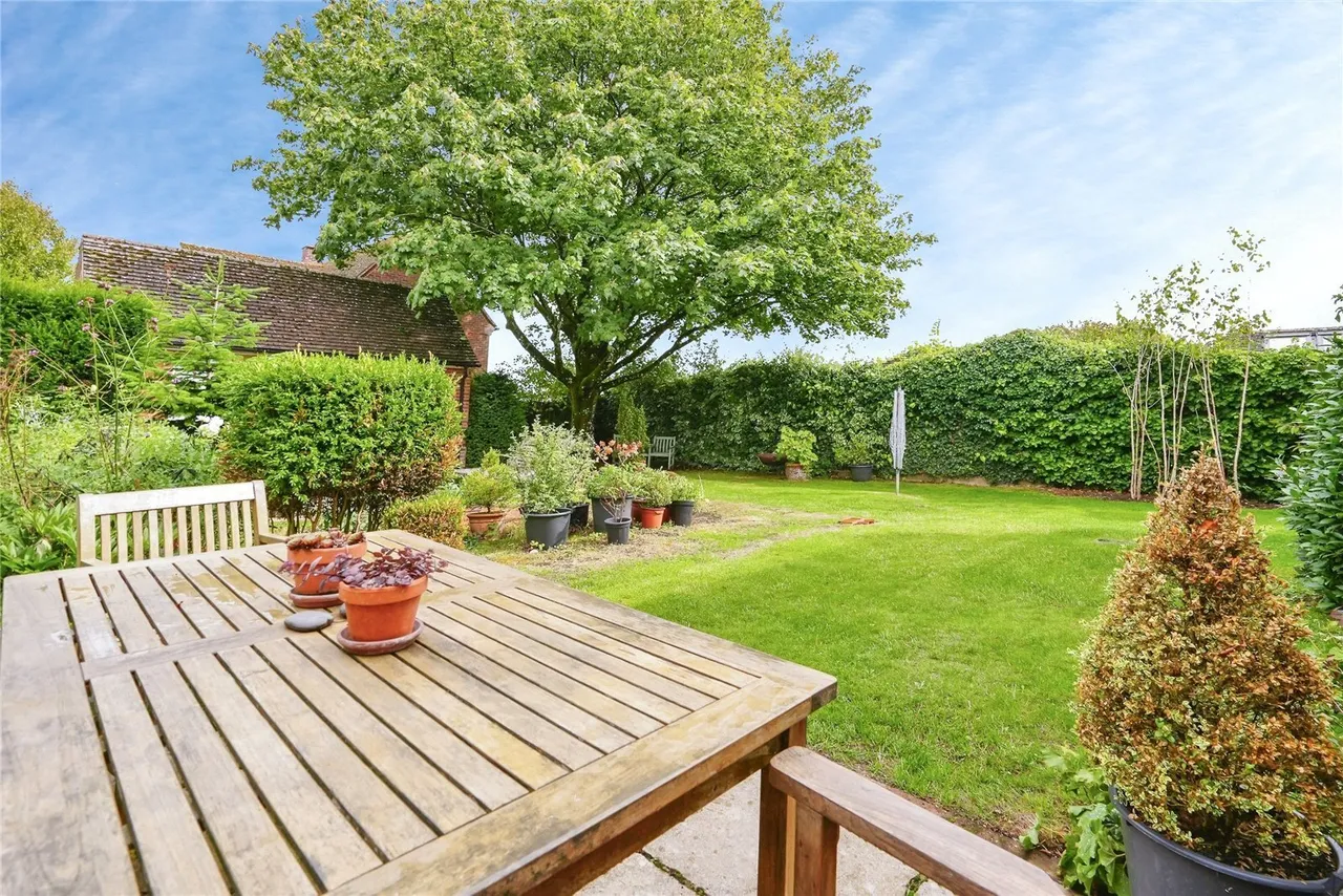 Avro Road, Upper Rissington, GL54, photo 22
