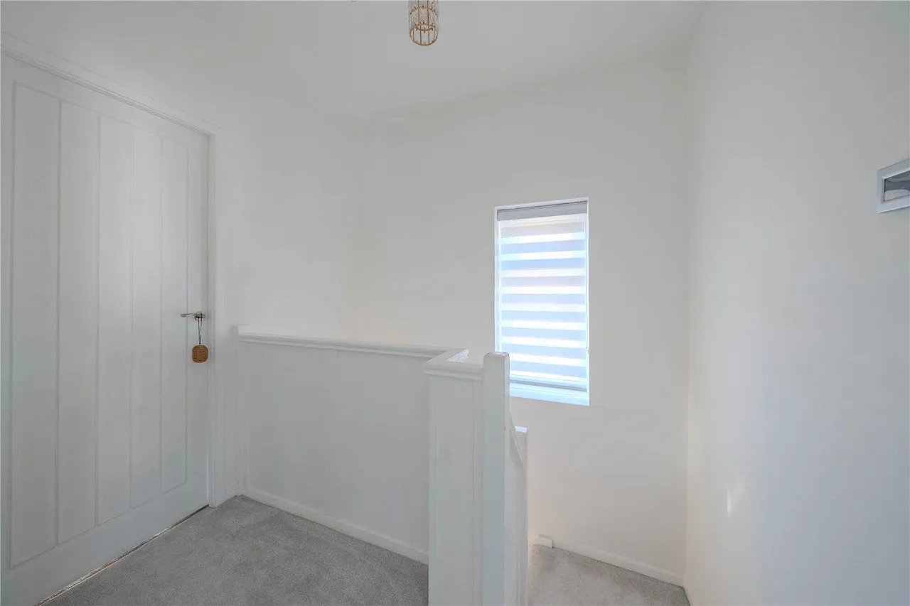 West Lea Gardens, Leeds, LS17, photo 11
