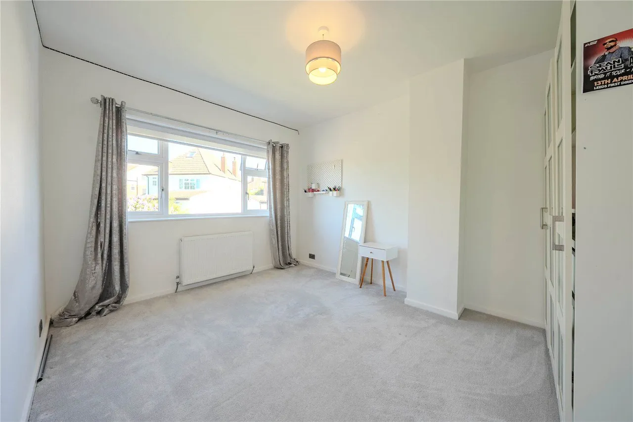 West Lea Gardens, Leeds, LS17, photo 5