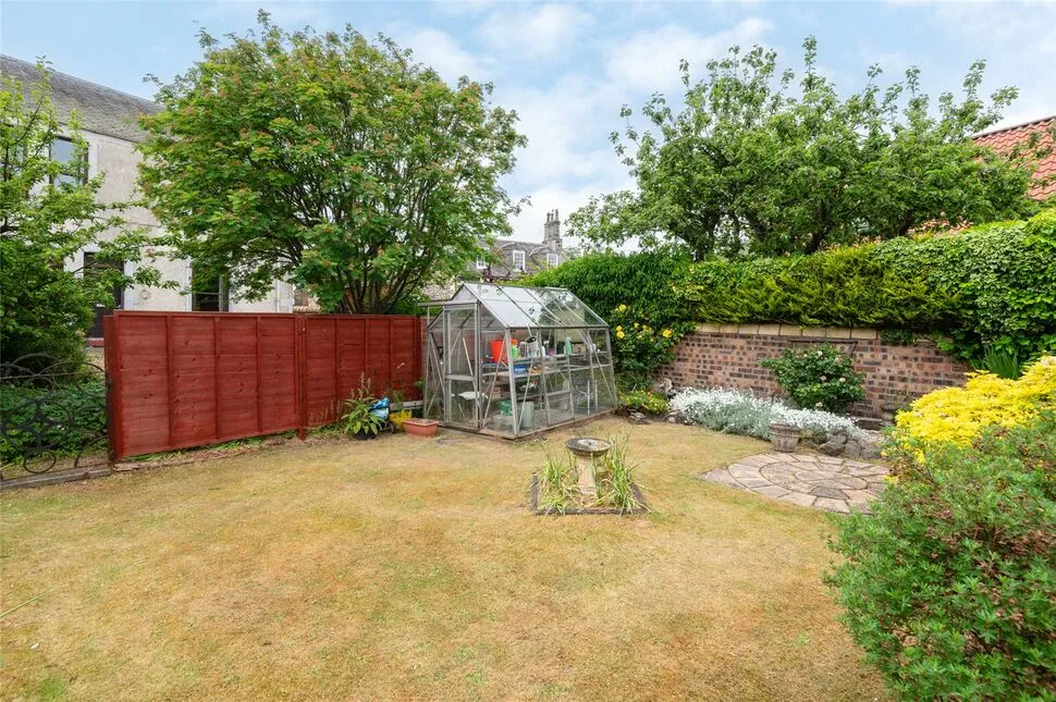 Broomfield Gardens, Upper Largo, KY8, photo 13