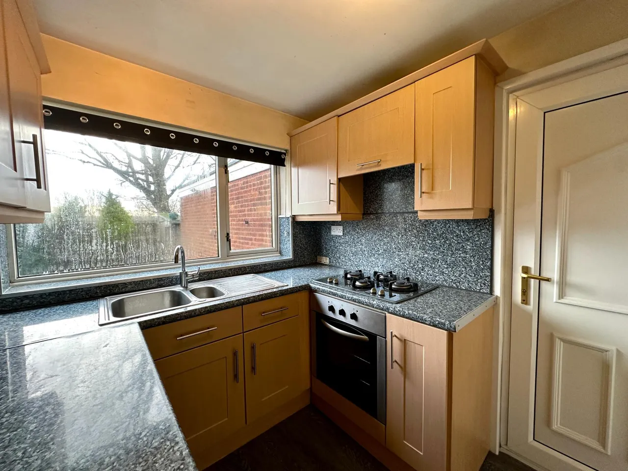 Wakes Road, Wednesbury, WS10, photo 5