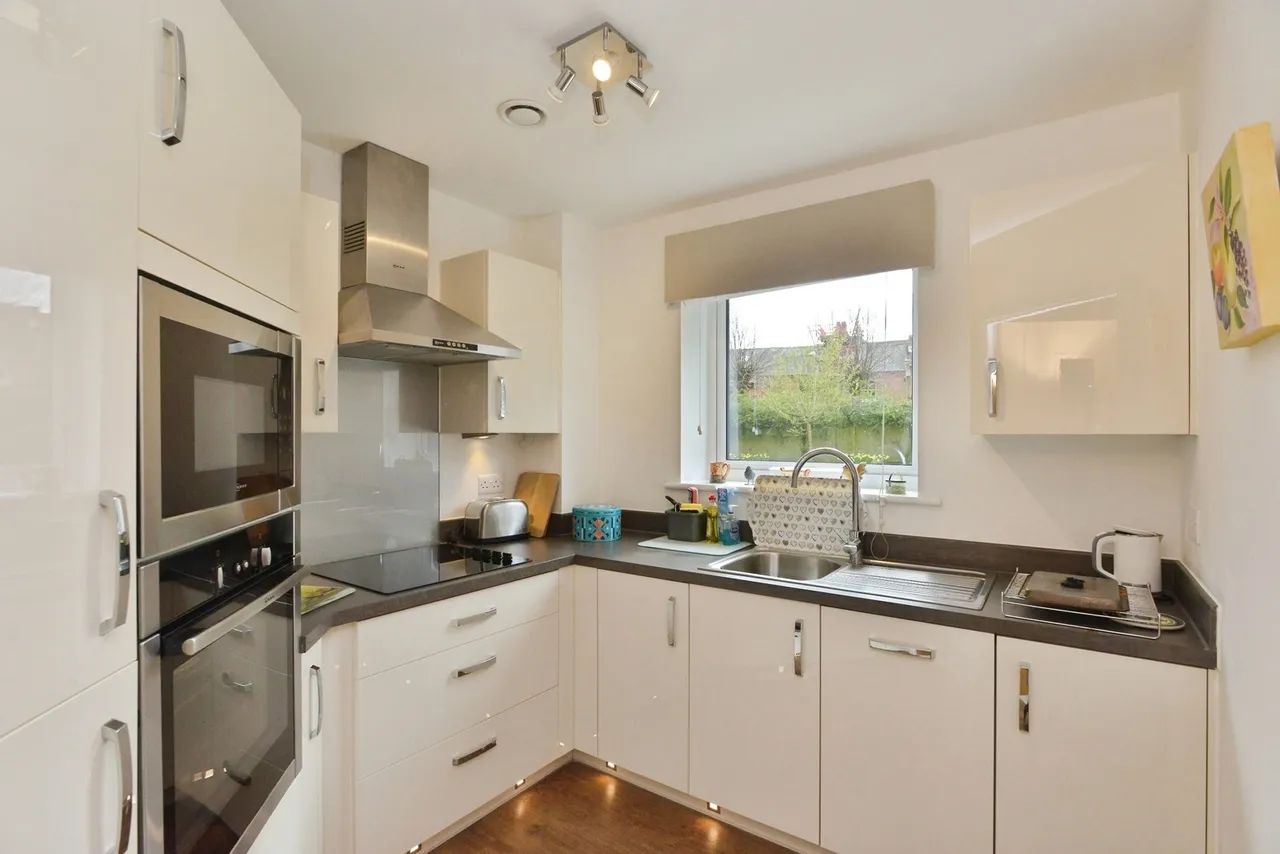 St. Giles Mews, Stony Stratford, Milton Keynes, Buckinghamshire, MK11, photo 5
