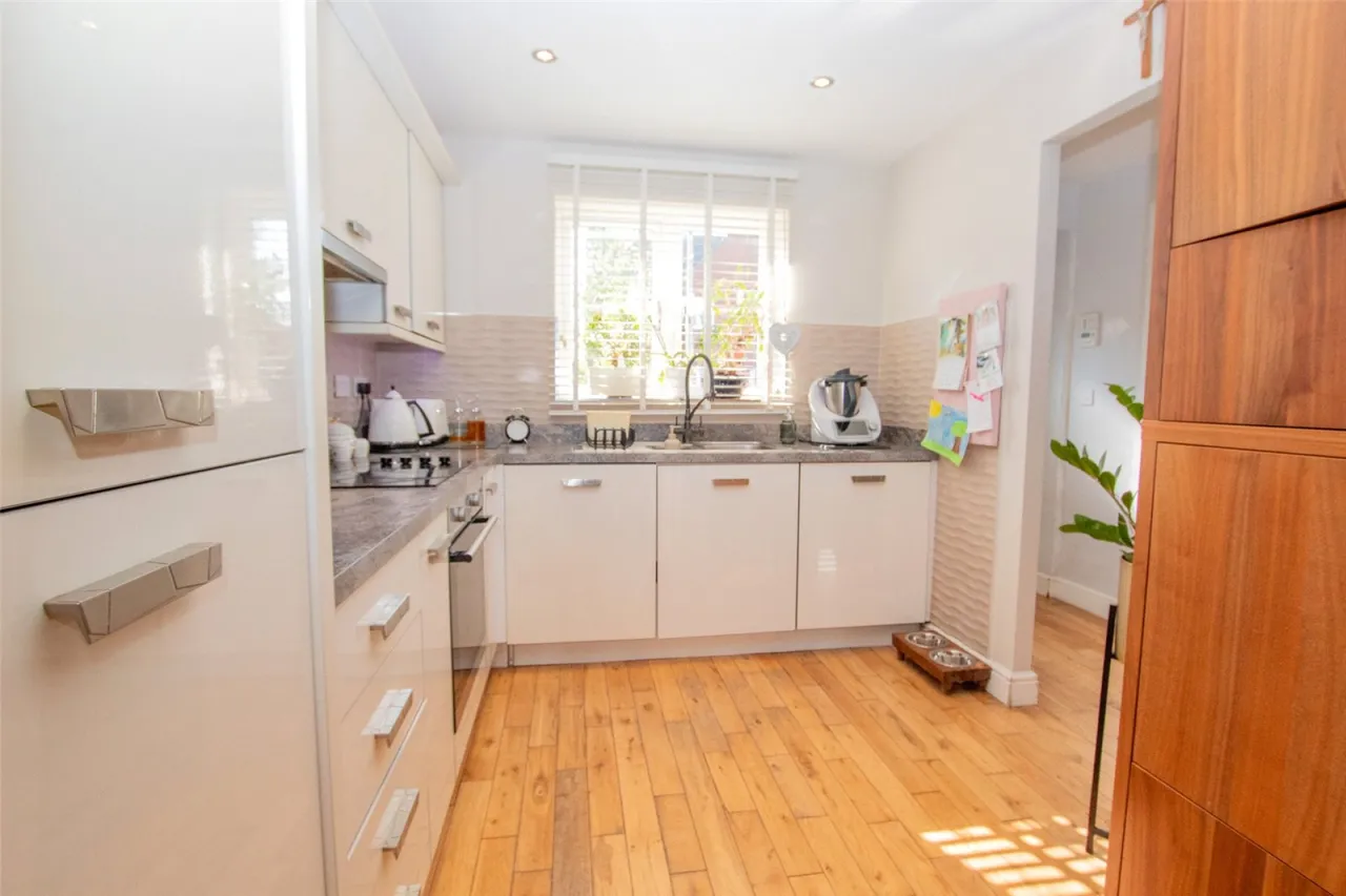 Blackburn Way, West Wick, BS24, photo 6