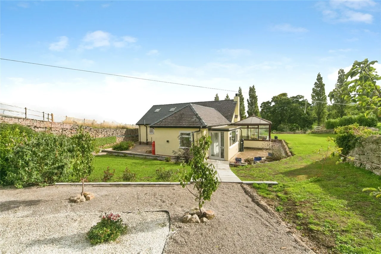 Bryn Pydew Road, Llandudno Junction, LL31, photo 25