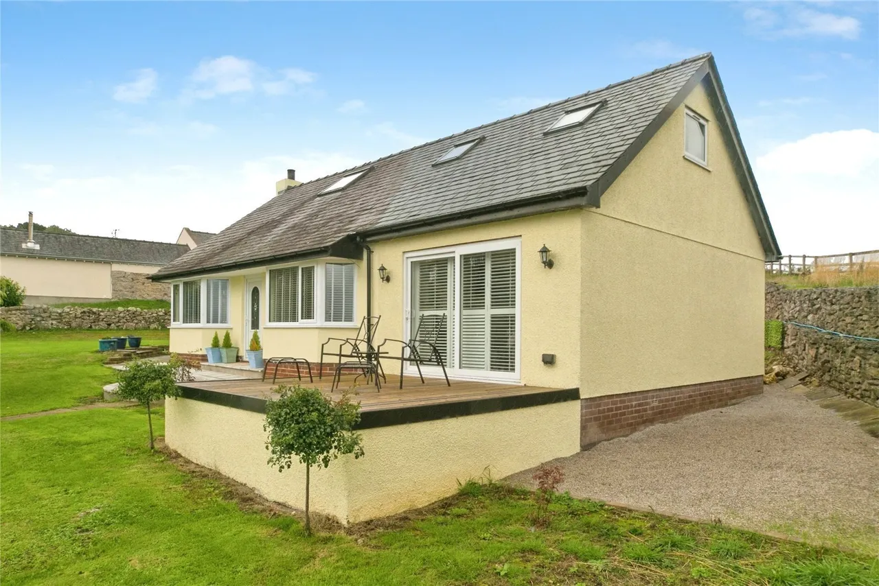 Bryn Pydew Road, Llandudno Junction, LL31, photo 21
