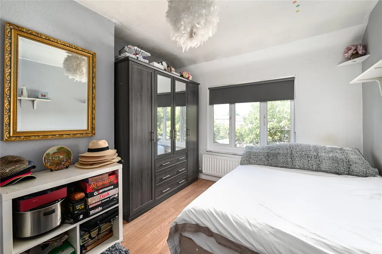 Worple Avenue, Staines, TW18, photo 10