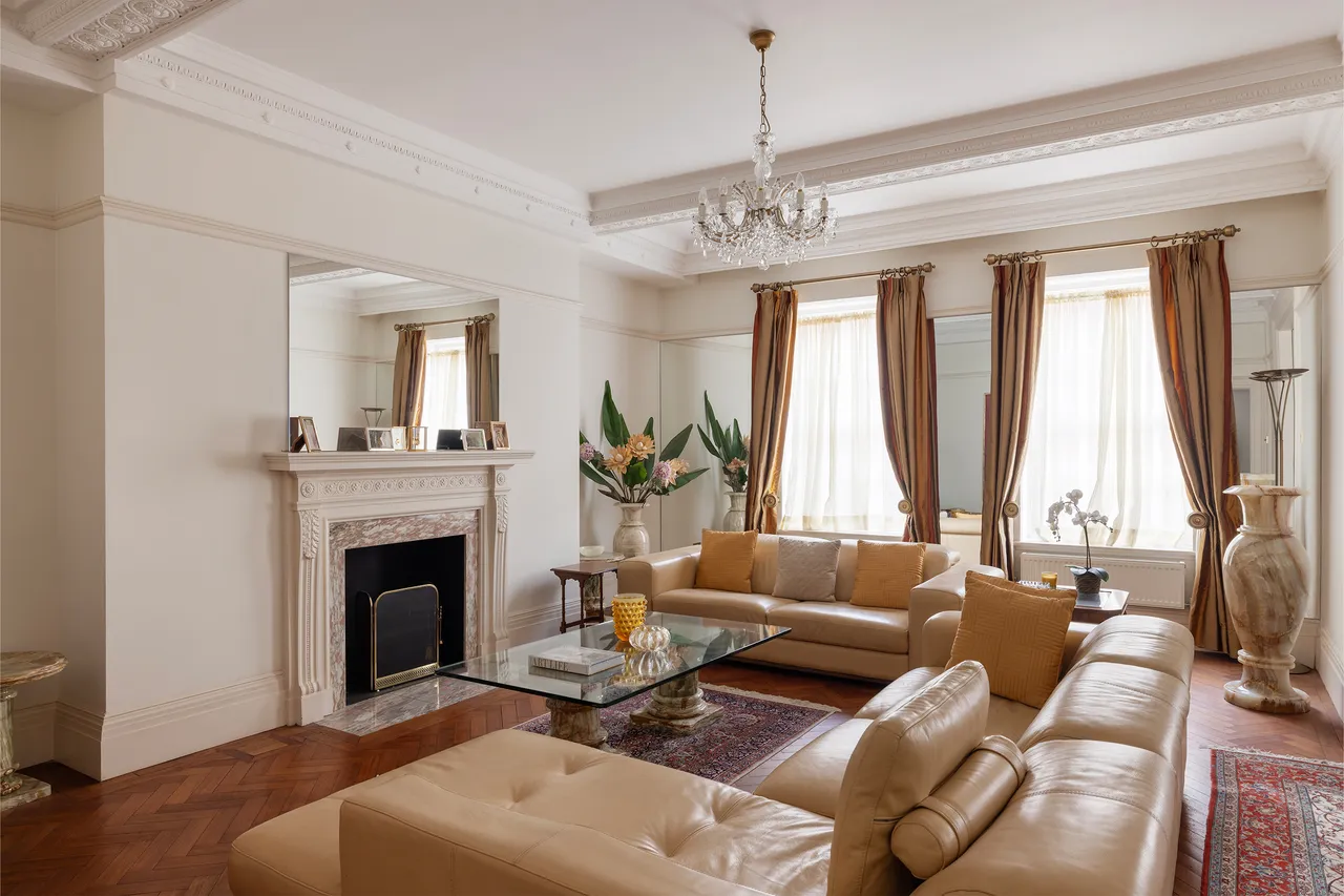 Davies Street, Mayfair, London, photo 4