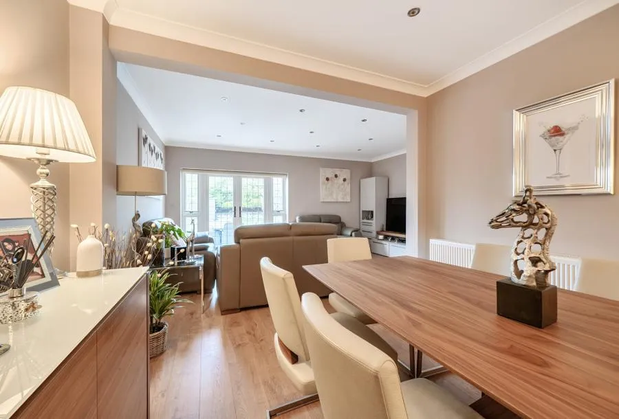 The Drive, Collier Row, RM5, photo 12