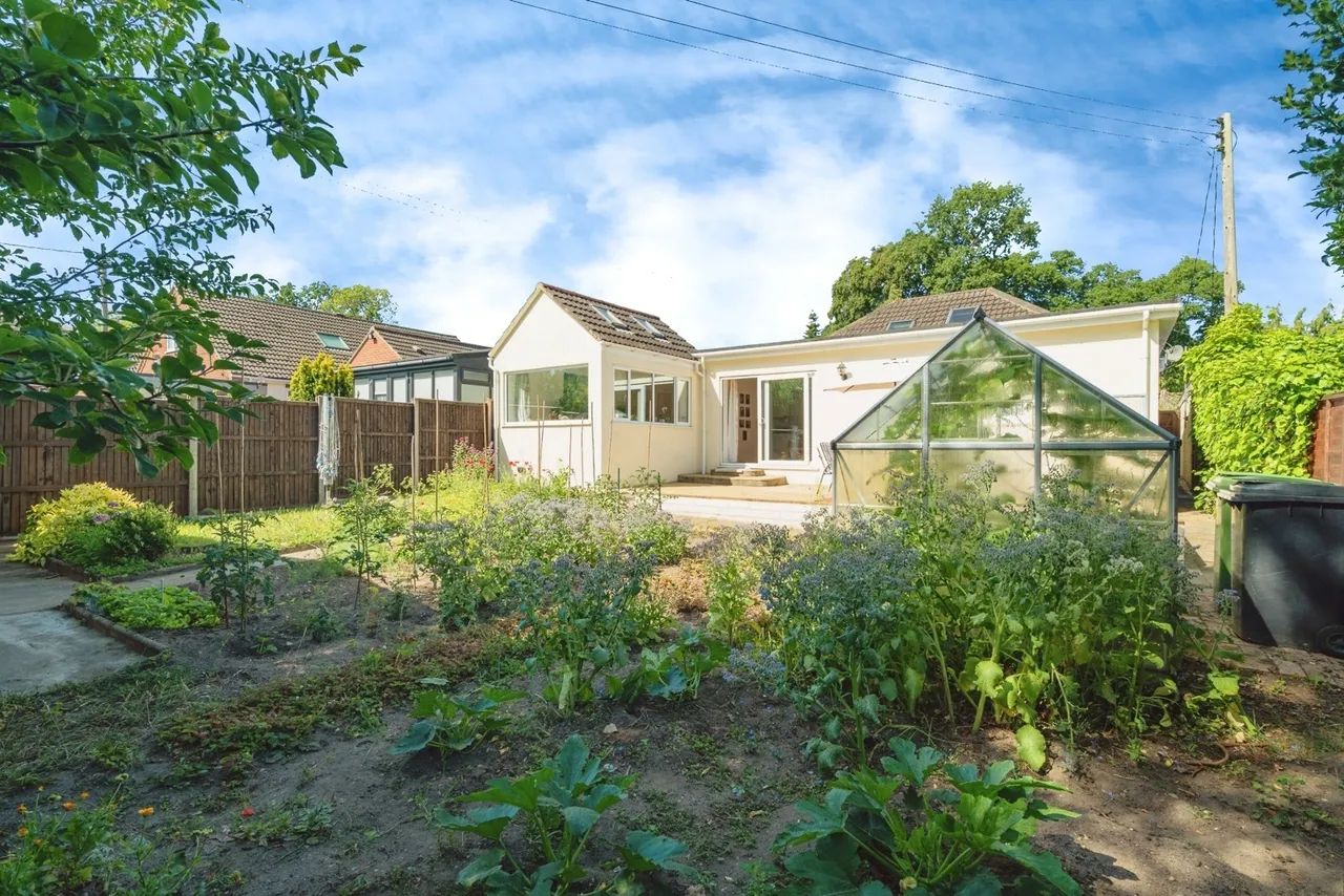 Longwater Lane, Norwich, Norfolk, NR5, photo 17