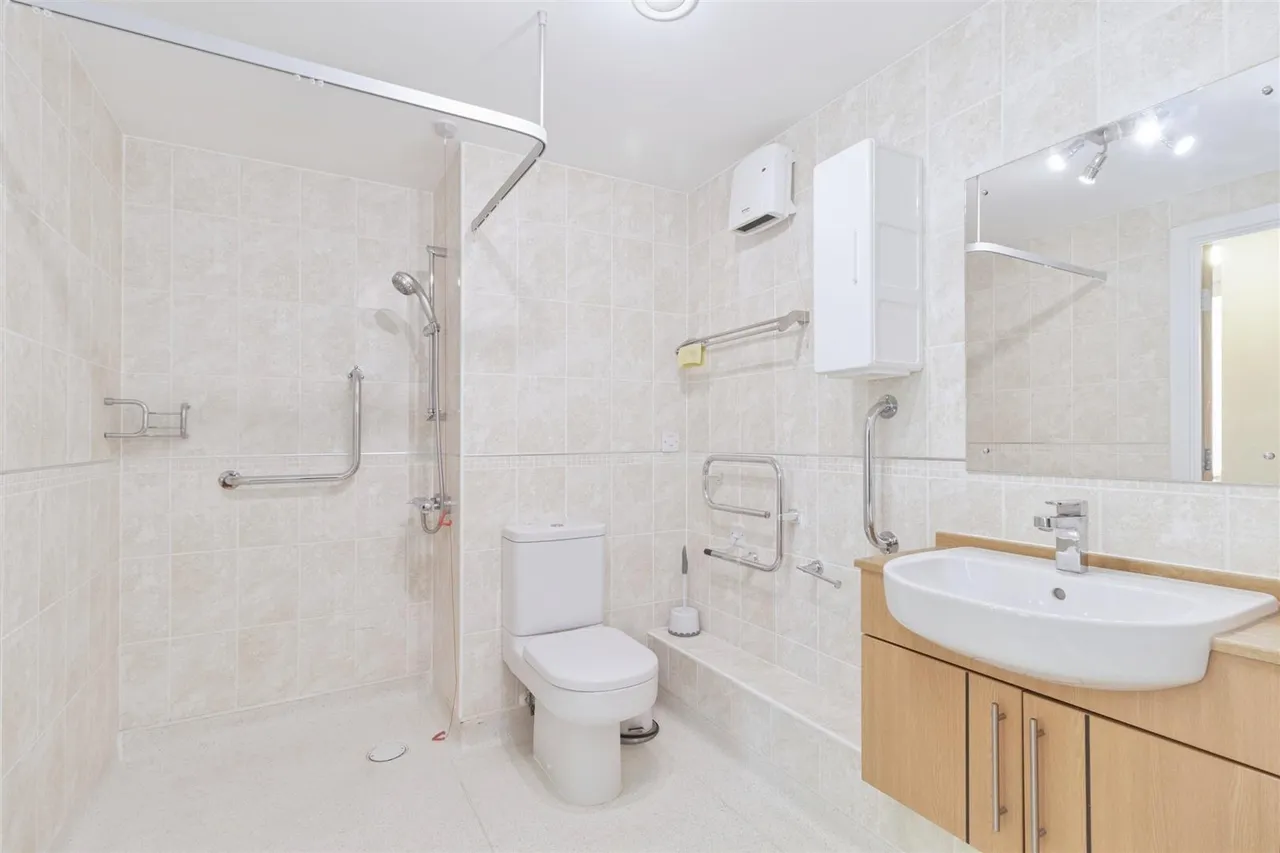 Little Glen Road, Glen Parva, LE2, photo 18