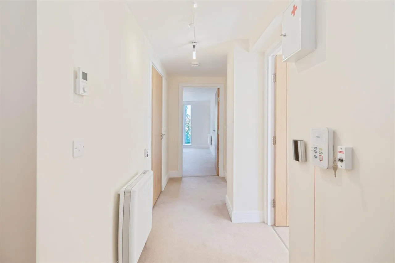 Little Glen Road, Glen Parva, LE2, photo 20