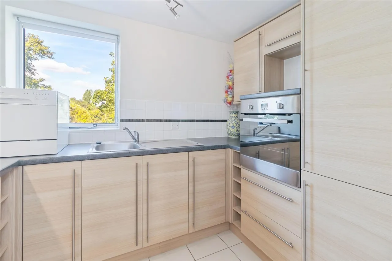 Little Glen Road, Glen Parva, LE2, photo 7