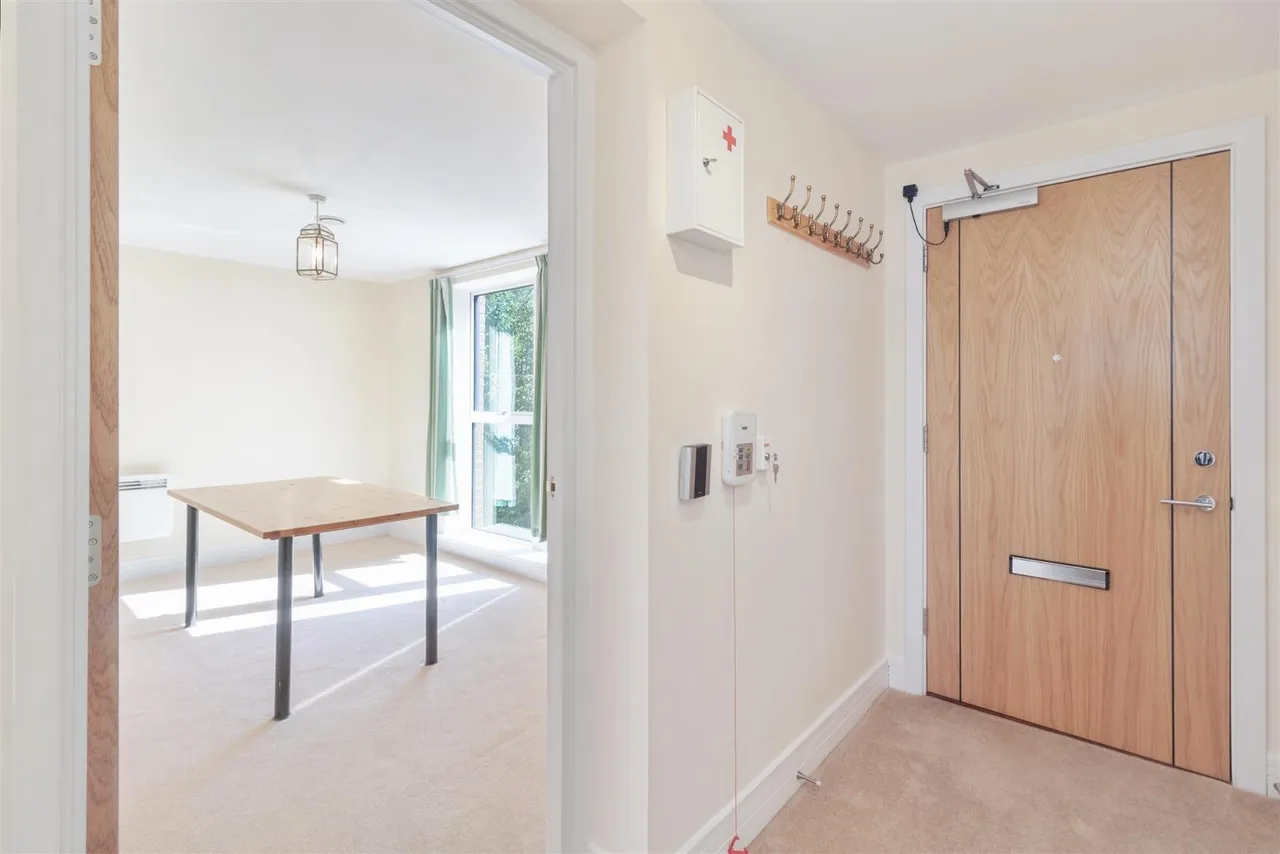 Little Glen Road, Glen Parva, LE2, photo 13