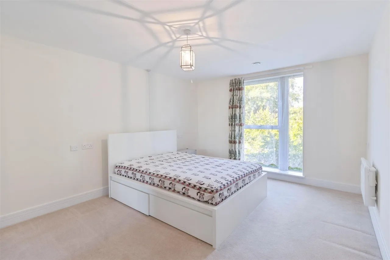 Little Glen Road, Glen Parva, LE2, photo 9