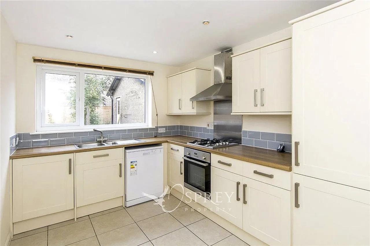 Wyatt Way, Oundle, PE8, photo 2