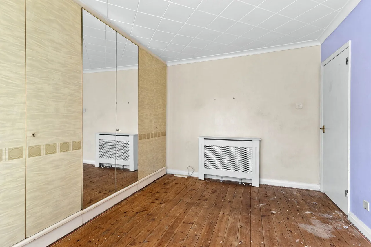 St. Ives Close, Pontefract, WF8, photo 11