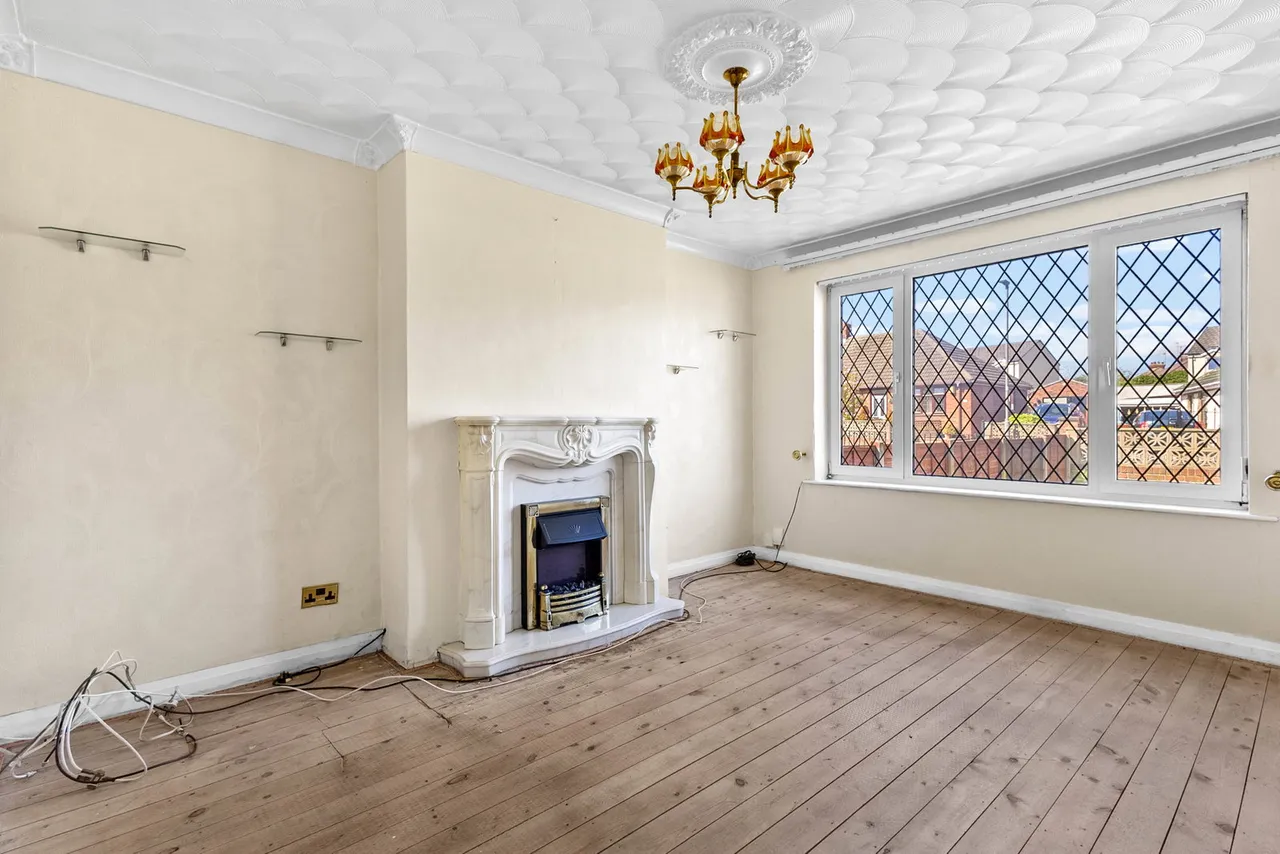 St. Ives Close, Pontefract, WF8, photo 7