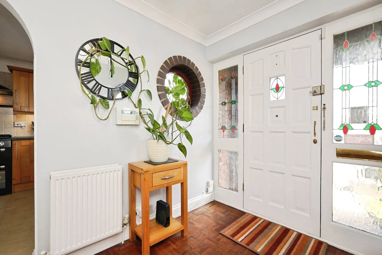Cranleigh Drive, Whitfield, Dover, Kent, CT16, photo 17