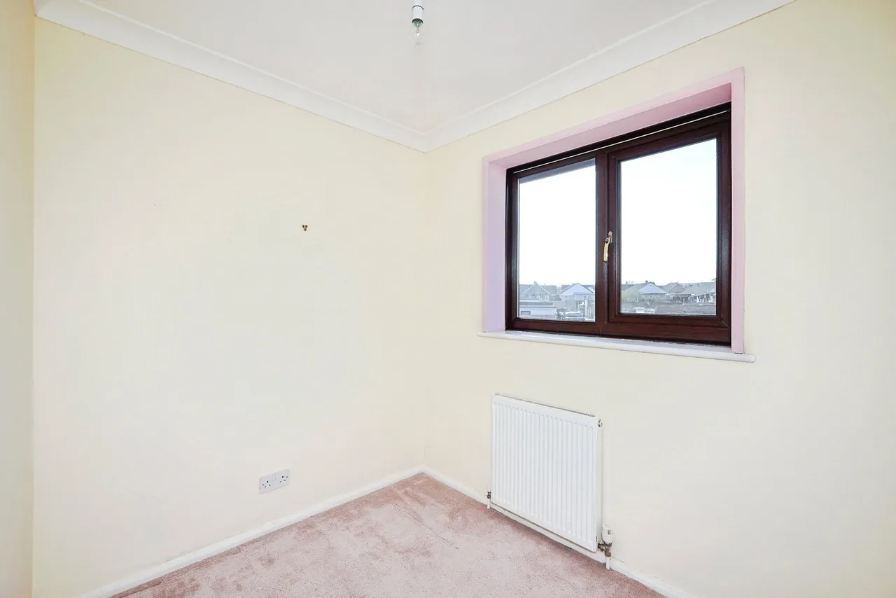Cranleigh Drive, Whitfield, Dover, Kent, CT16, photo 24
