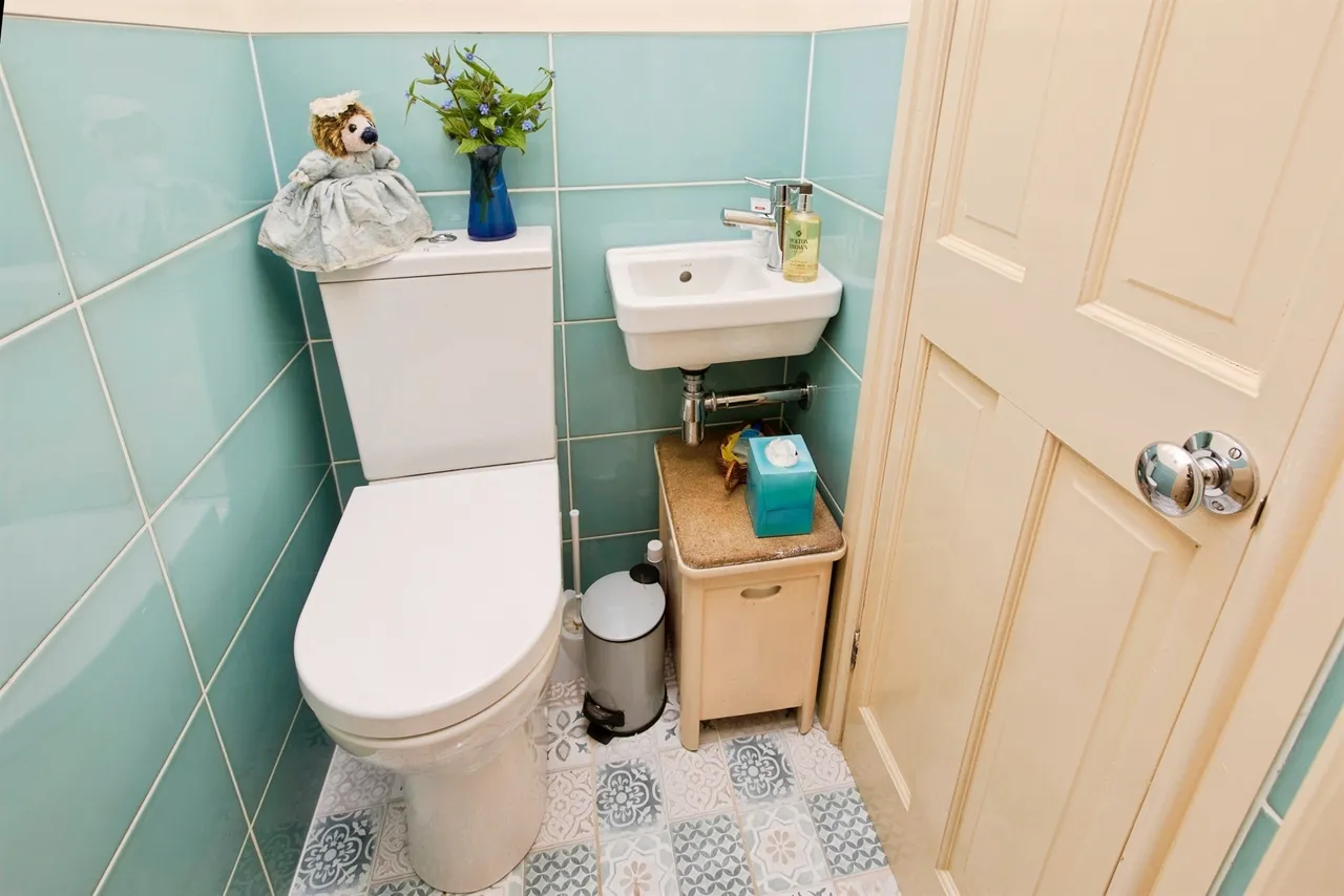 Highfield Drive, Burton-On-Trent, DE15, photo 7