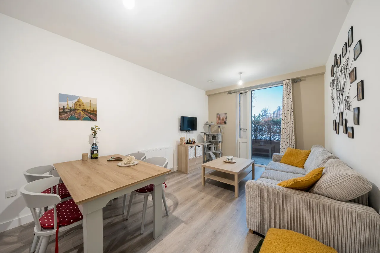 Glenthorne Road, Hammersmith, London, W6, photo 2