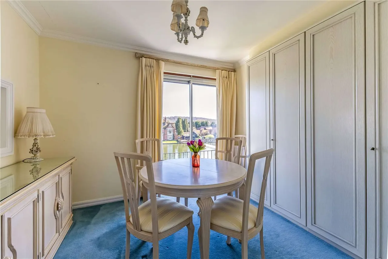 Dunstable House, Riverside, SL7, photo 9