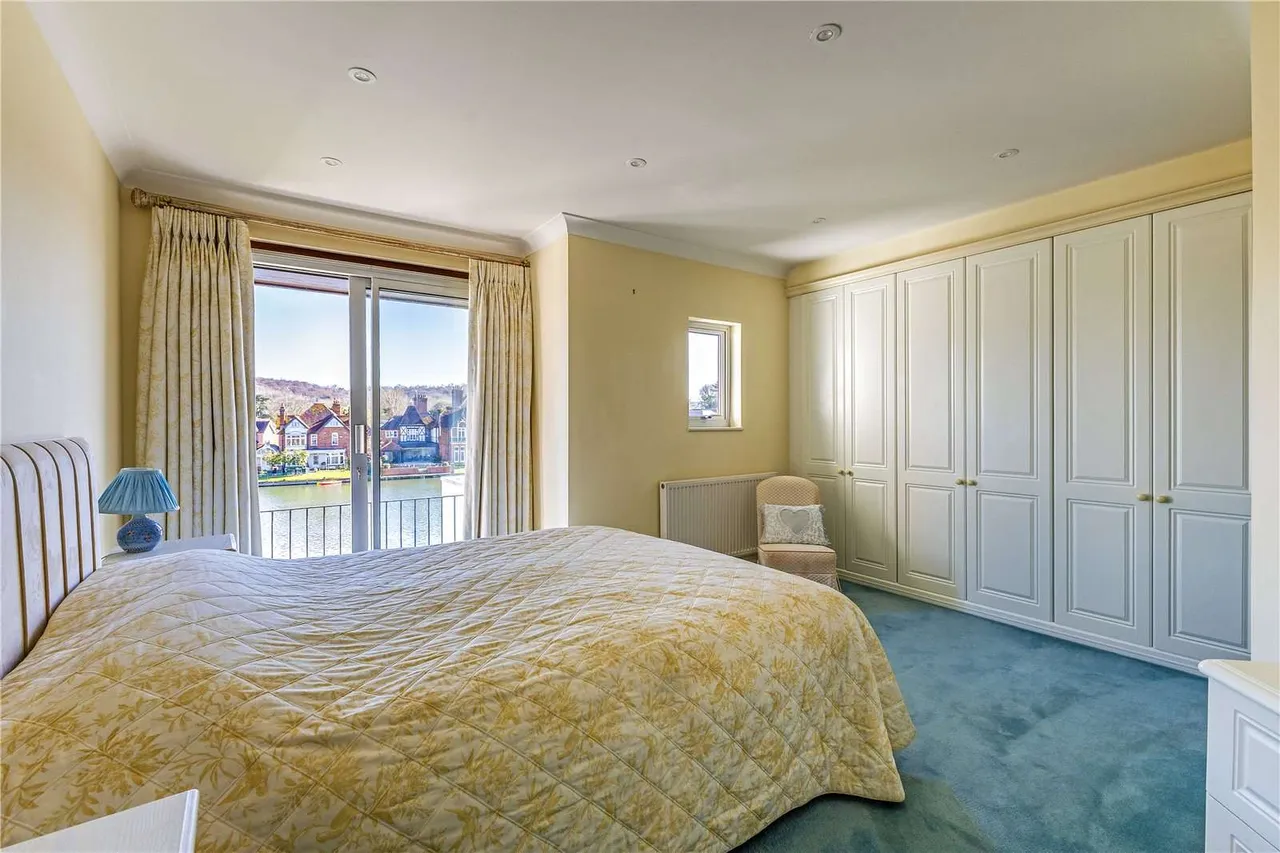 Dunstable House, Riverside, SL7, photo 11