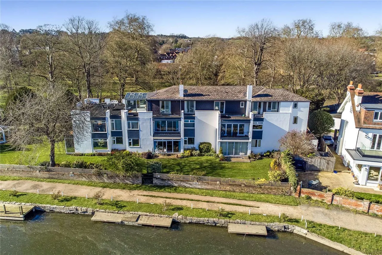 Dunstable House, Riverside, SL7, photo 4