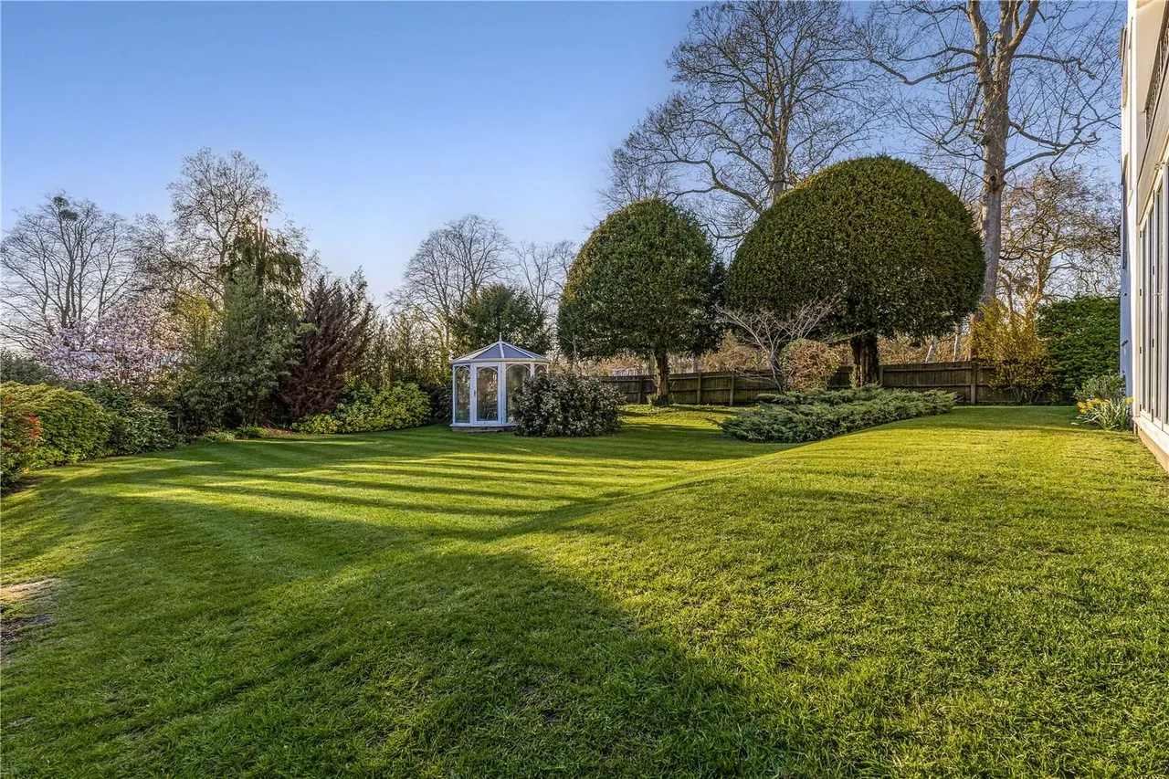 Dunstable House, Riverside, SL7, photo 14