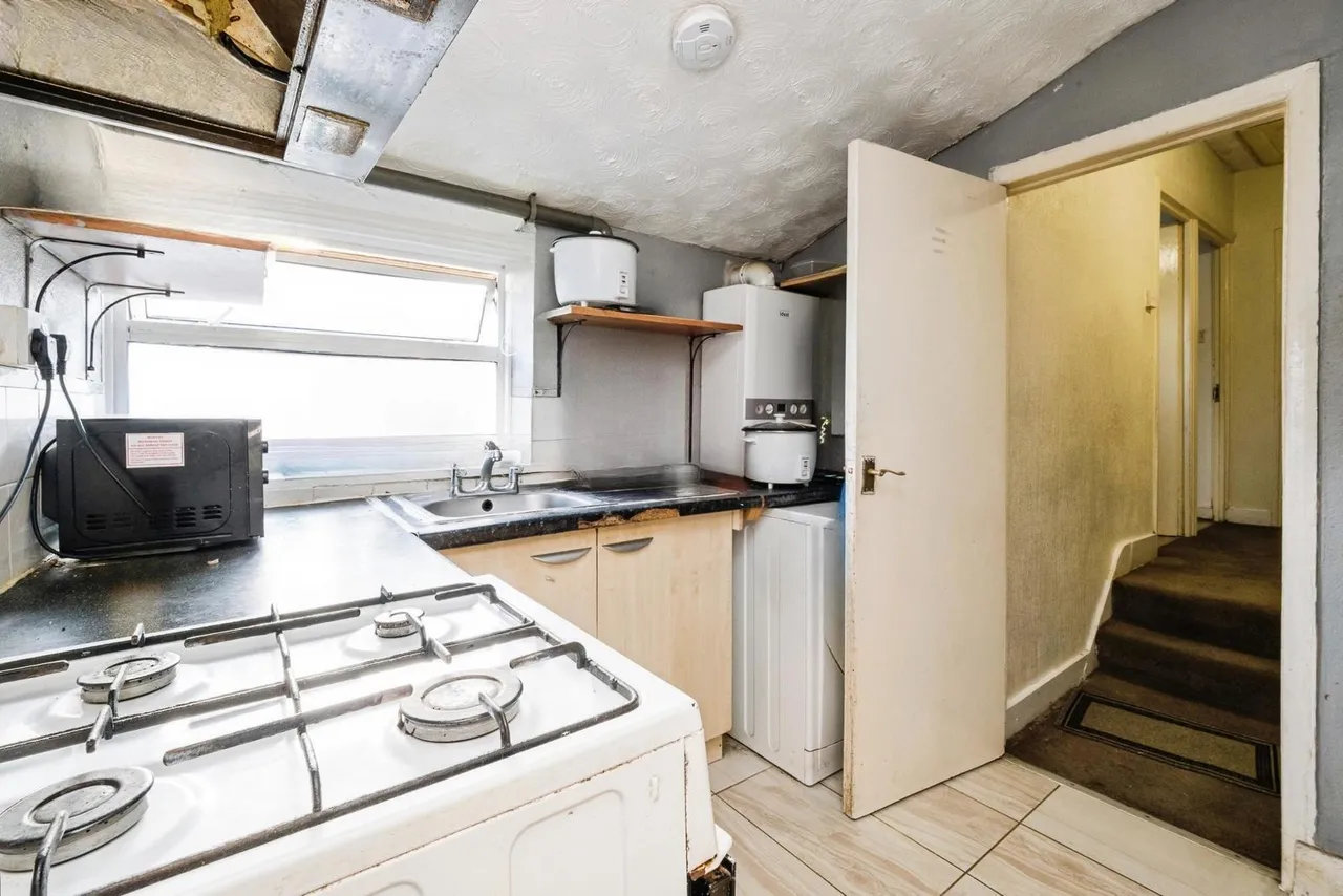 Stanley Road, London, E12, photo 4