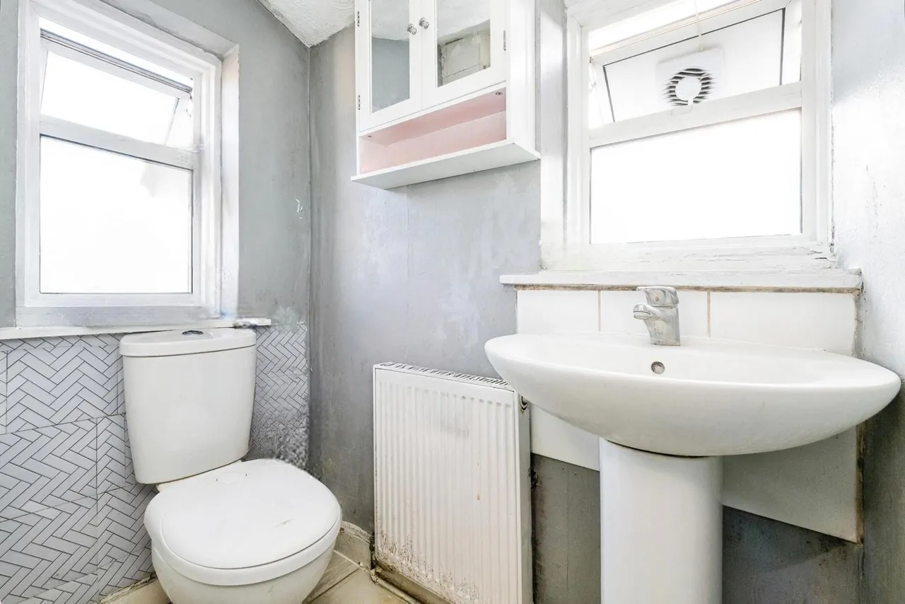 Stanley Road, London, E12, photo 6