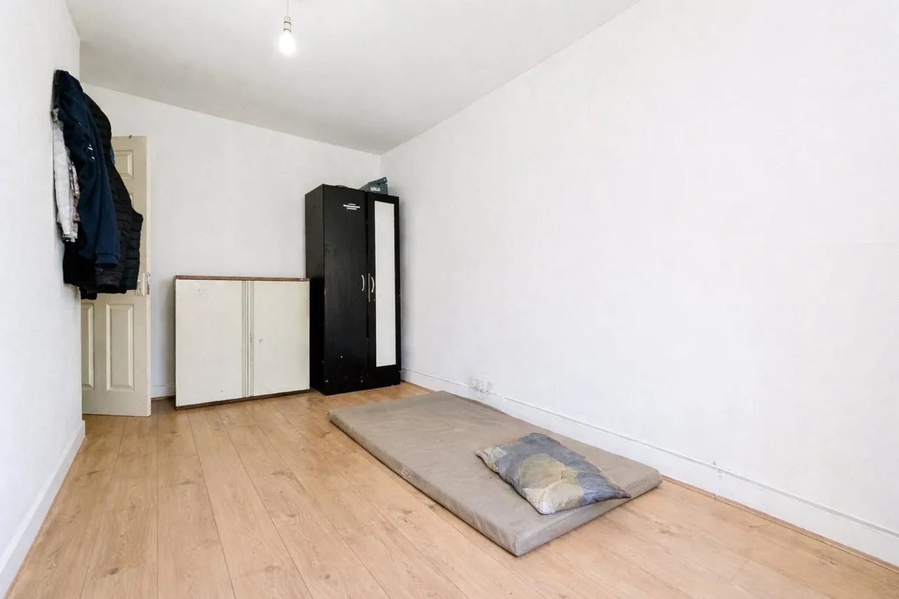 Stanley Road, London, E12, photo 7