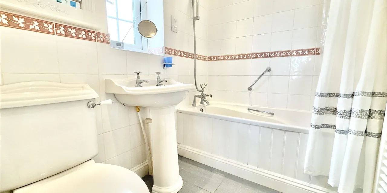 North Parade, Hoylake, CH47, photo 26