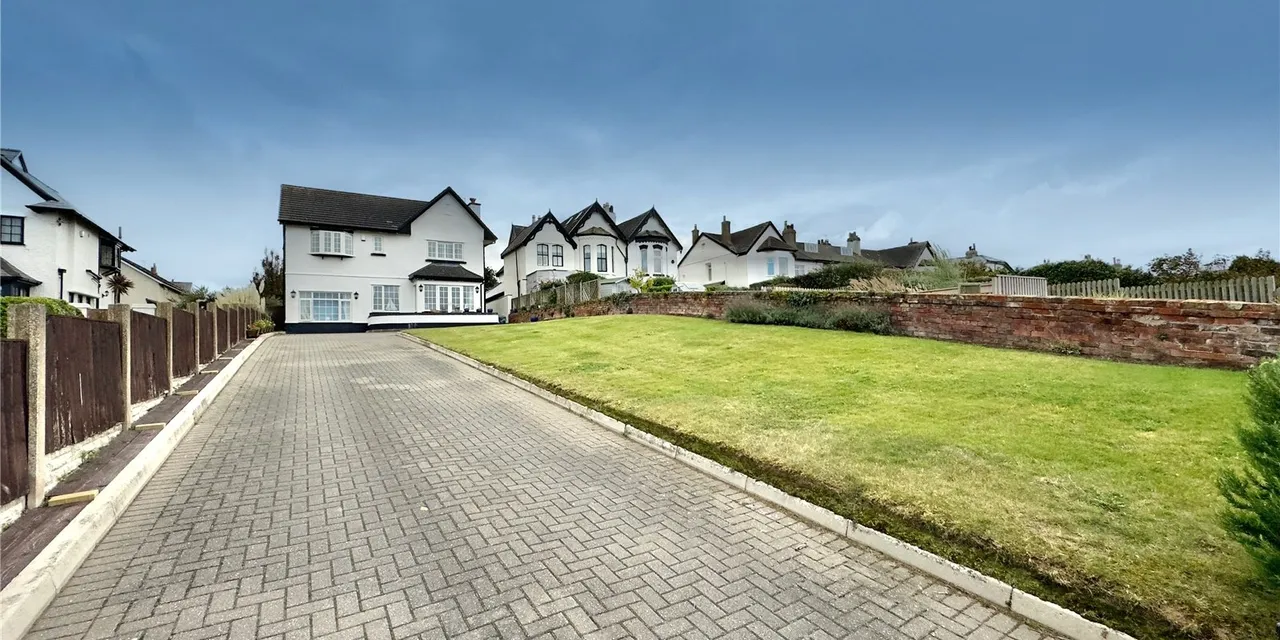 North Parade, Hoylake, CH47, photo 30