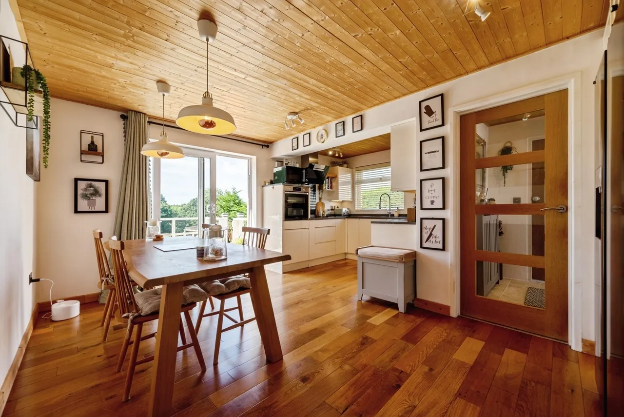 Shilla Park, Helstone, PL32, photo 5