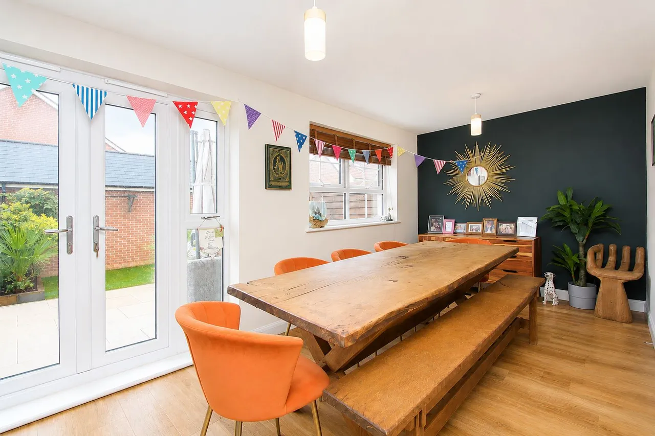 Haybob Road, Thornbury, photo 5