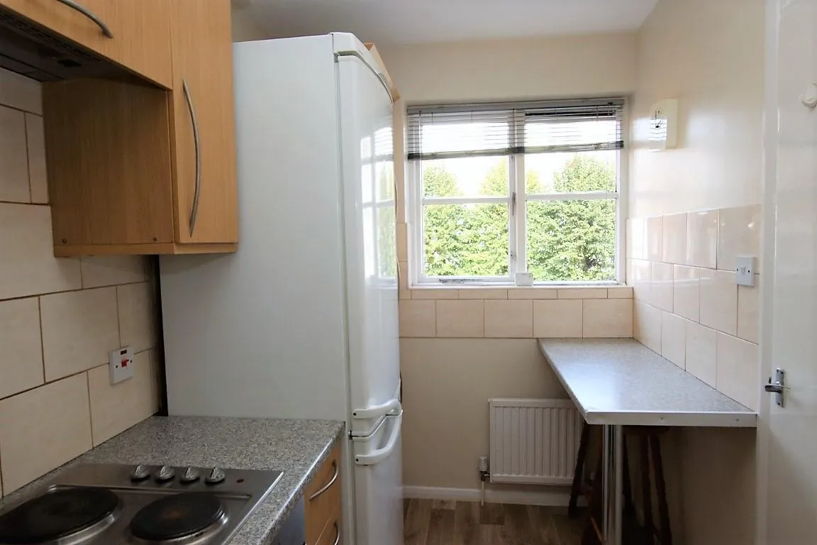 Muirfield Close, Reading, RG1, photo 2