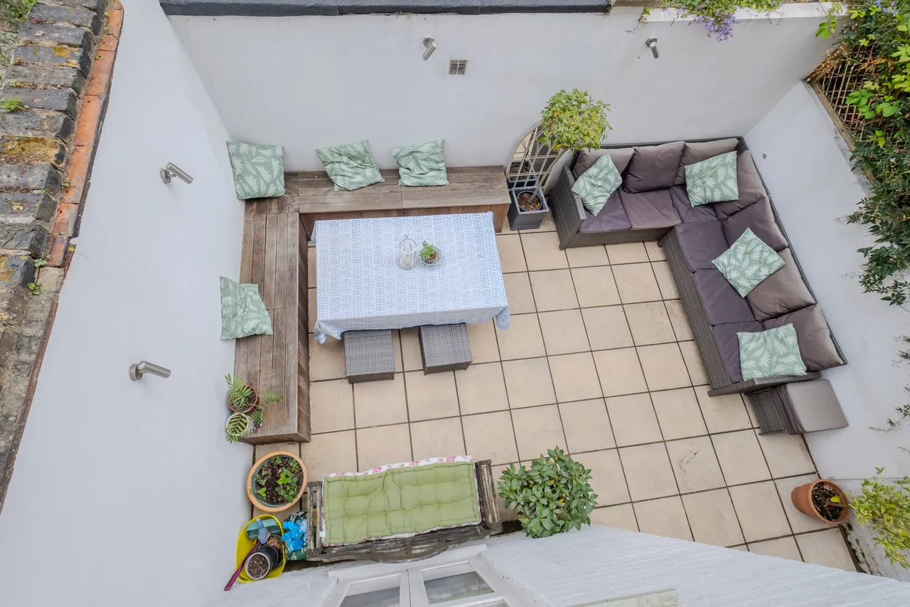 Moreton Place, London, SW1V, photo 12