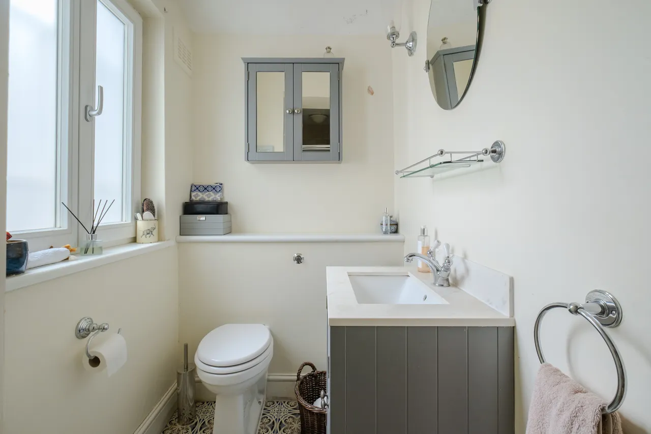 Moreton Place, London, SW1V, photo 9