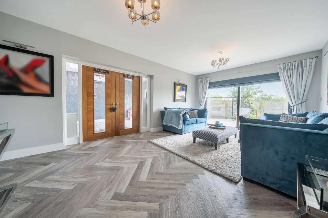 Windlass Court, Top Lock Meadows, PE9, photo 13