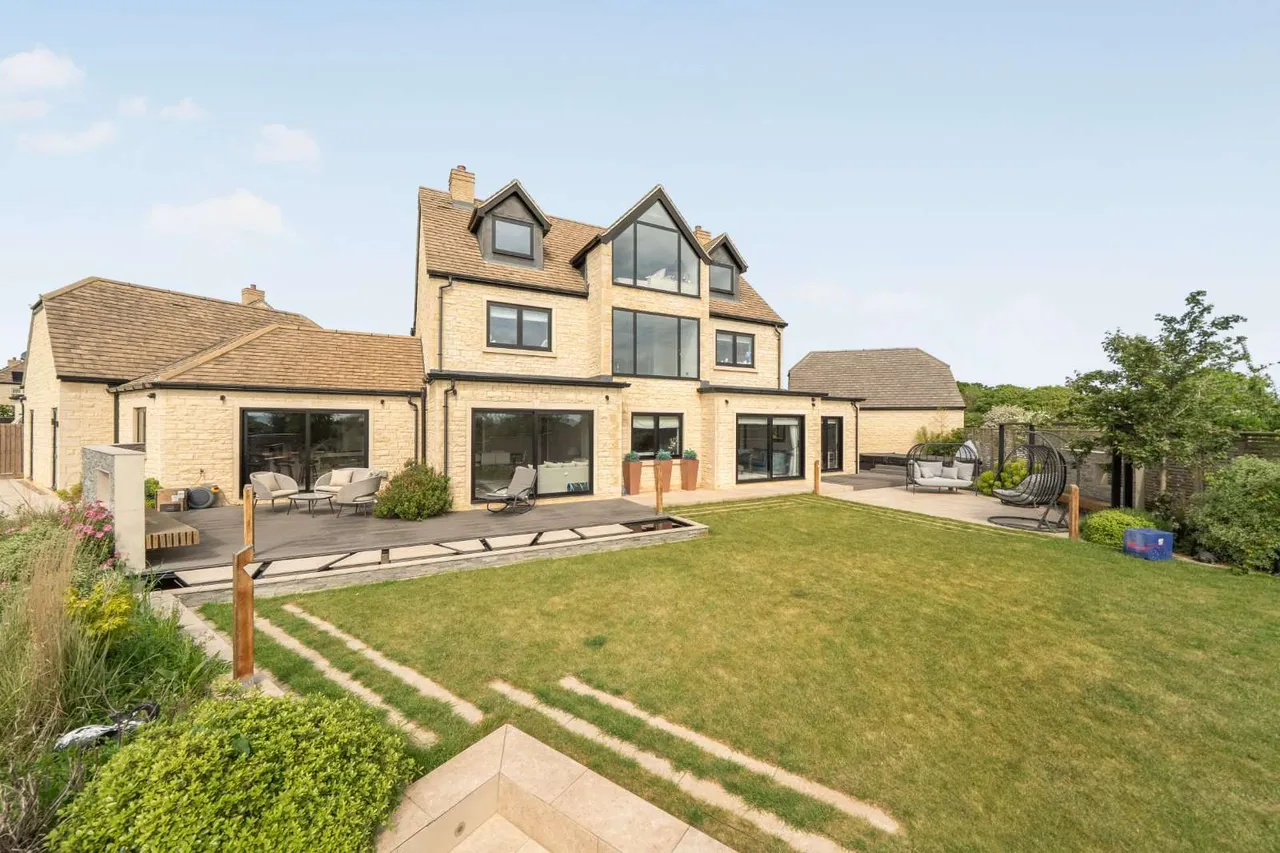 Windlass Court, Top Lock Meadows, PE9, photo 36