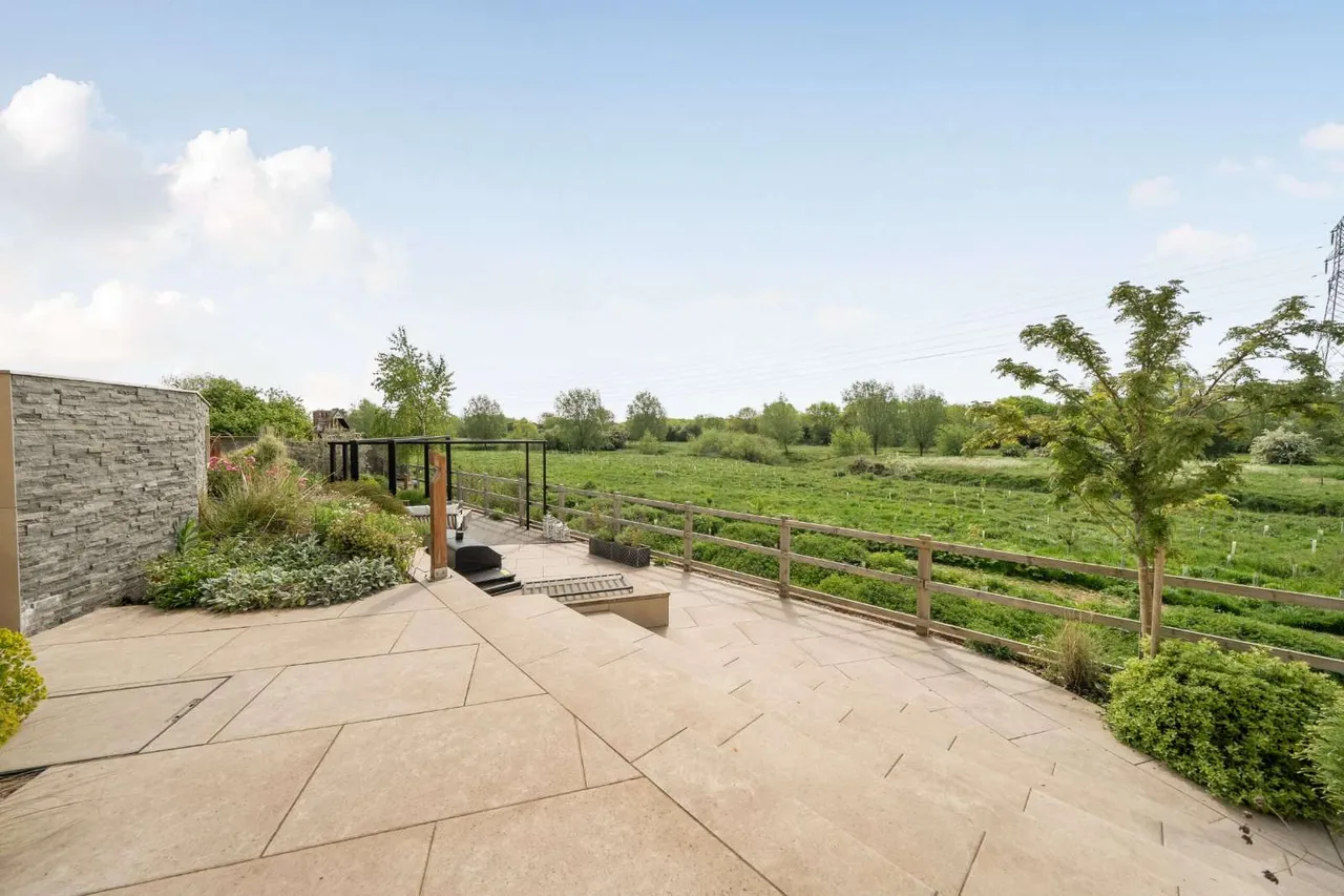 Windlass Court, Top Lock Meadows, PE9, photo 39