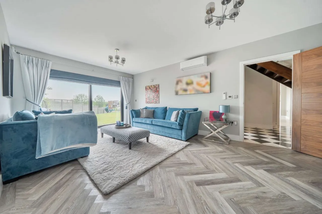 Windlass Court, Top Lock Meadows, PE9, photo 17